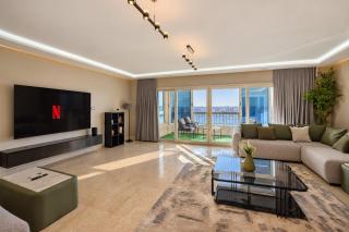 Cairo Homes Stylish 2BR Nile View Apartment - 9