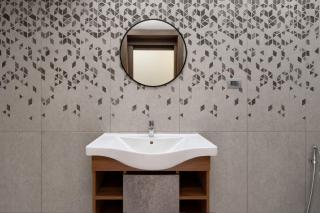 Cairo Homes Stylish 2BR Nile View Apartment - 5