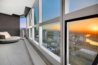 Jewel 27 Luxury 5 Star Beachfront King & Queen - 8