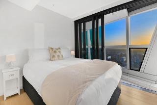 Jewel 27 Luxury 5 Star Beachfront King & Queen - 3