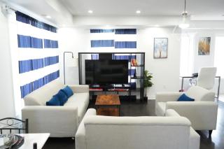 Spacious Home in Brampton - Perfect for Families - 9