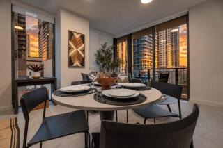 F1008 Modern Corner 1-Bdr Apt with Pool and Gym in Miami Downtown - 4