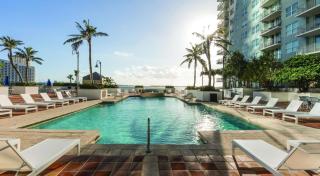 Landing Apartment - Yacht Club at Brickell - 2