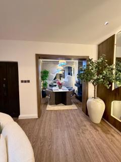 Luxury three bedroom in Wuye - 8