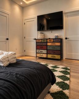Regent Sol - Scandinavian Luxury - Central Austin - 1
