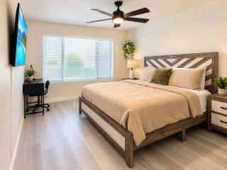 Furnished 2BR Pool & Gym Near UNLV - 8