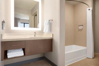 Staybridge Suites Oklahoma City-Quail Springs by IHG - 8