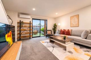 Cozy 2Bedroom - Kitchen Yard Central Location - 4