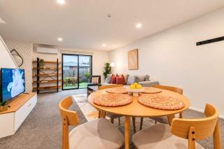 Cozy 2Bedroom - Kitchen Yard Central Location - 7