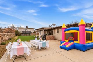 Granero Retreat, Trampoline + Fenced Yard - 8