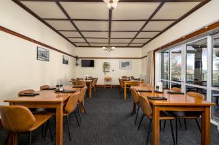 Makikihi Country Hotel - 6