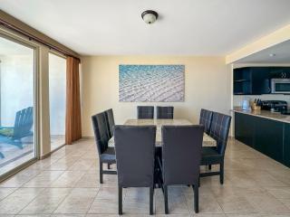 Ocean View 2BR Condo with Private Balcony #302 - 2