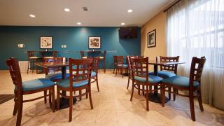 Best Western Plus Lonoke Hotel - Lonoke - 8