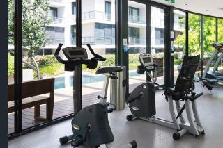 City Edge 2BD with Pool and Gym - 3