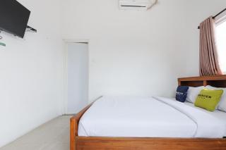 Urbanview Hotel Sky Batu Malang by RedDoorz - 8