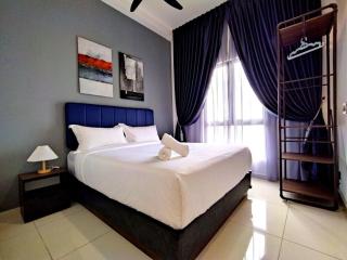 Emerald Sky Suites l The Horizon Ipoh l by Grab A Stay l 1-8pax - 4