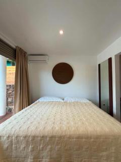 Premium apartment in Bora Bora King Bed & Outdoor Tub - 5