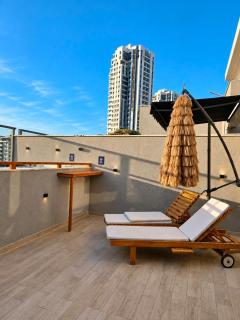 Skypool - 8