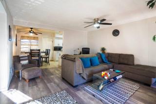 El Paso Eastside Comfort Centrally Located - 8