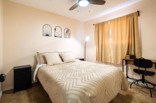 3BR Eastside Home Refrigerated A/C & Garage - 1