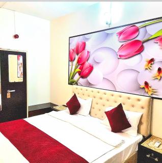 Go MyHome - 2BHK APT - Pool- WIFI - close to Beach - 1