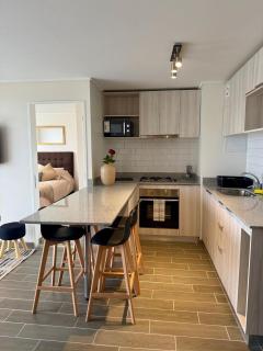Céntrico y tranquilo 2D 2B 1E Balcón - 8