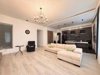 Old City 2-bedrooms Apartment - 6