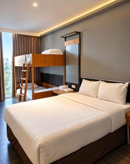 HOTEL PANTES SIMPANG LIMA SEMARANG - 8