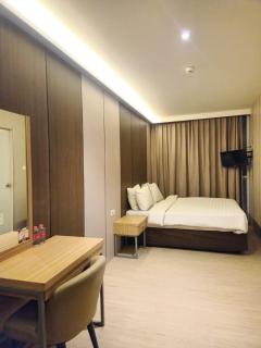 HOTEL PANTES SIMPANG LIMA SEMARANG - 7