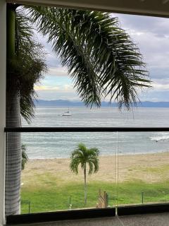 Wake up to the sound of the sea - 3