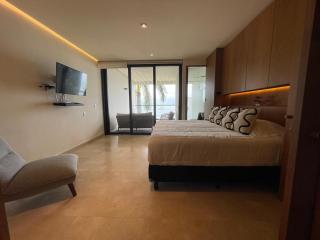 Wake up to the sound of the sea - 5