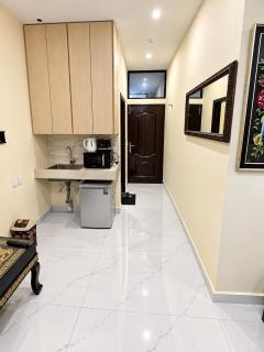 Luxe Heights Apartments - 1