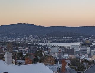 Barlavington-Charming cottage in Central Hobart - 4
