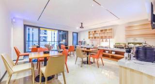 City Comfort Inn Guiyang Financial City - 9