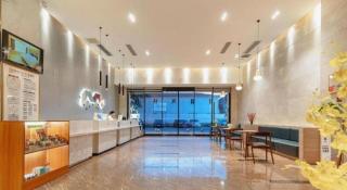 Borrman Hotel Liuzhou High-Speed Railway Station - 0