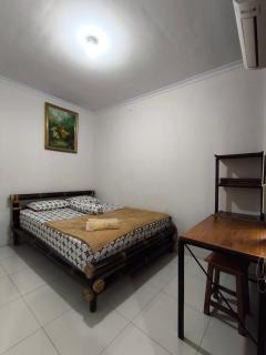 The Alamanda's Family Homestay - 1