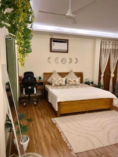 Private Bohemian Suite in South Delhi - 0