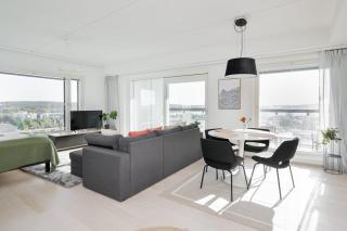 Two bedroom on 15th floor sauna and city views - 0