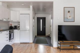 Two bedroom townhouse with sauna and private garden - 8