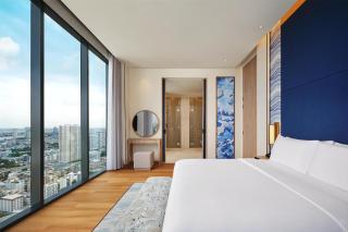 Hilton Garden Inn Bangkok Riverside - 7