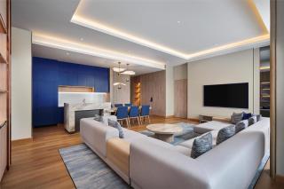 Hilton Garden Inn Bangkok Riverside - 2