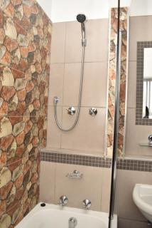 305 Urban Oasis in Jozi CBD - 2