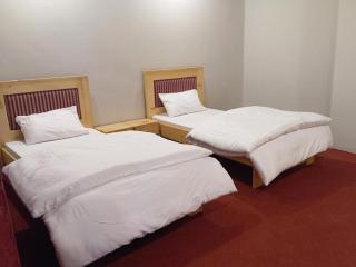 ROYAL Hotel - 5