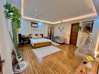 Private Bohemian Suite in South Delhi - 9