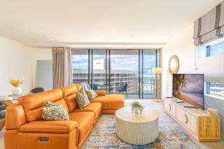 The Reef Retreat - Waterfront by Reef Terminal - 0