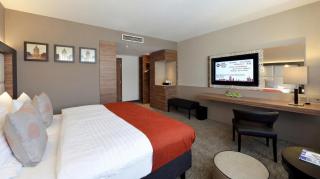Best Western Plus Delta Park Hotel - 6