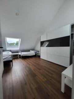 Munich Townhouse, Parking, 4 Bedrooms, 10 Guests - 8