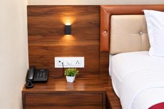 Royal Mansion Hotel - 1