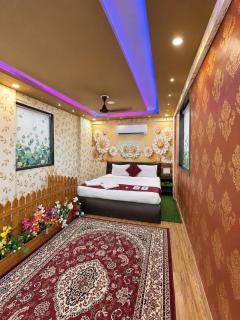 Royal Mansion Hotel - 4