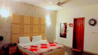 Hotel Royal Inn - 2